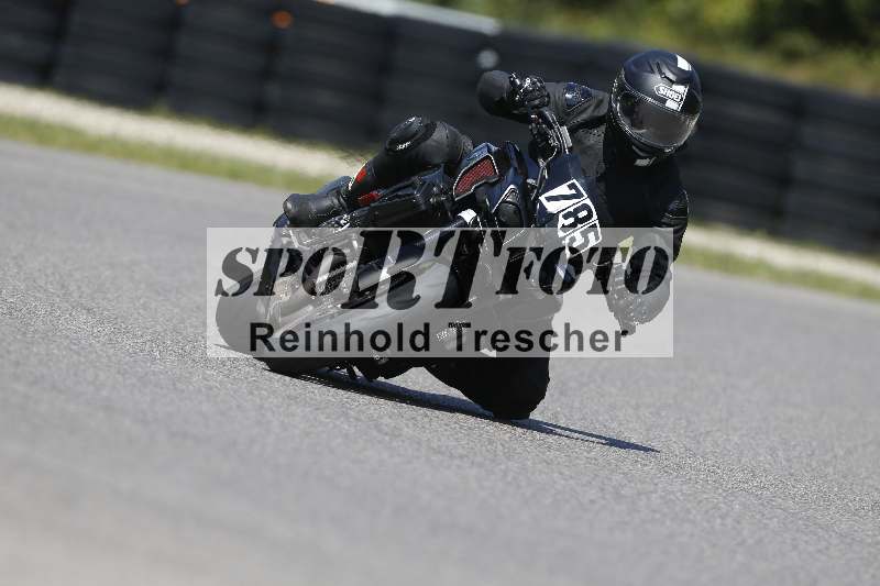 /44 09.08.2025 Plüss Moto Sport ADR/Freies Fahren/785